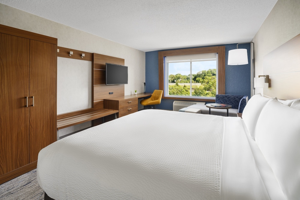 Holiday Inn Express Rochester NE Irondequoit by IHG - photo 26