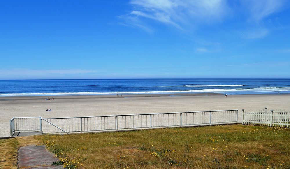 Nantucket Inn - carbon neutral hotel in Lincoln