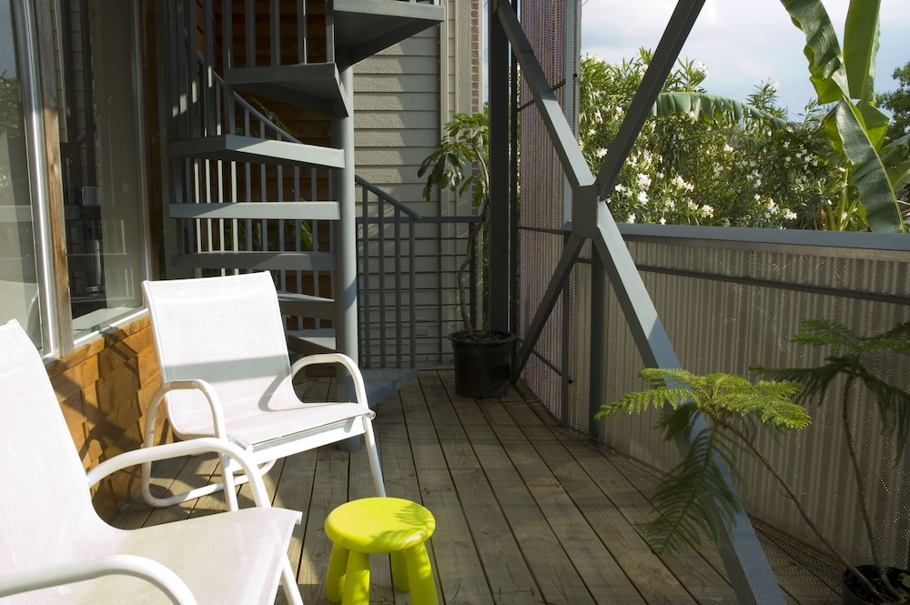 Modern B & B - photo 38