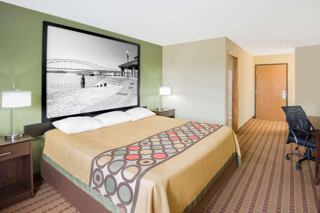 Super 8 by Wyndham Story City - photo 10