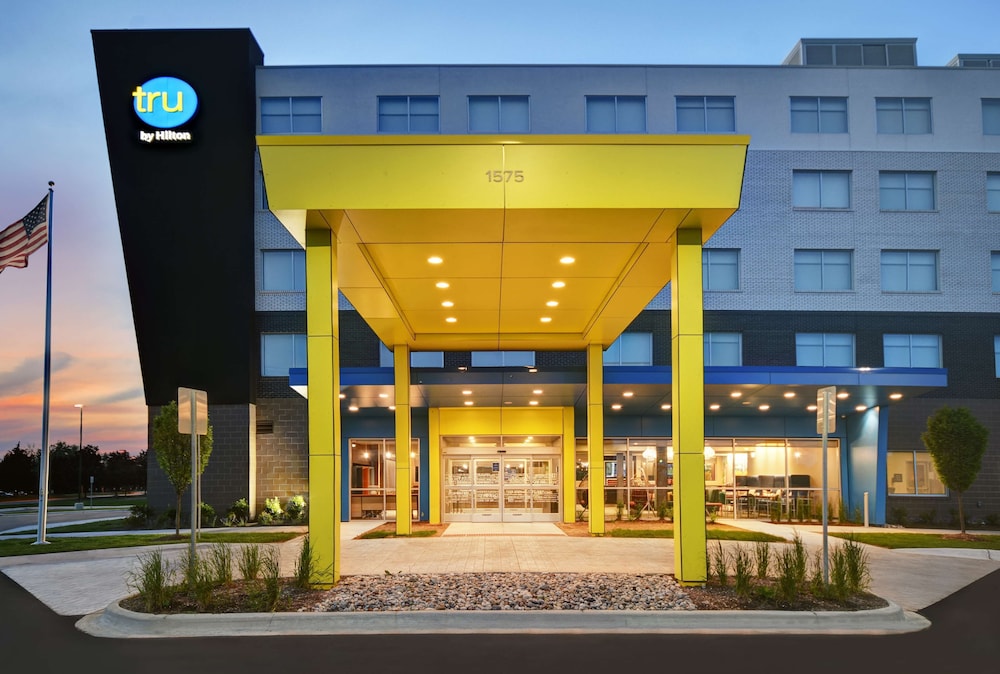 Tru by Hilton Troy Detroit - photo 33