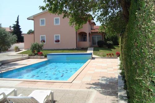 Apartment Branka — 4-Star Luxury Hotel in Vodnjan, Croatia
