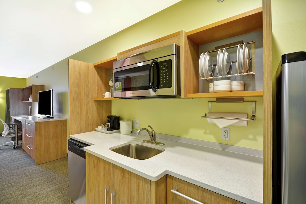 Home2 Suites by Hilton Rapid City - photo 22