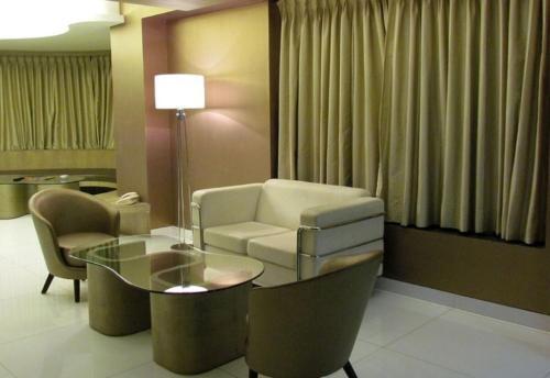 Cocoon Luxury Business Hotel — Dhanbad — photo 5