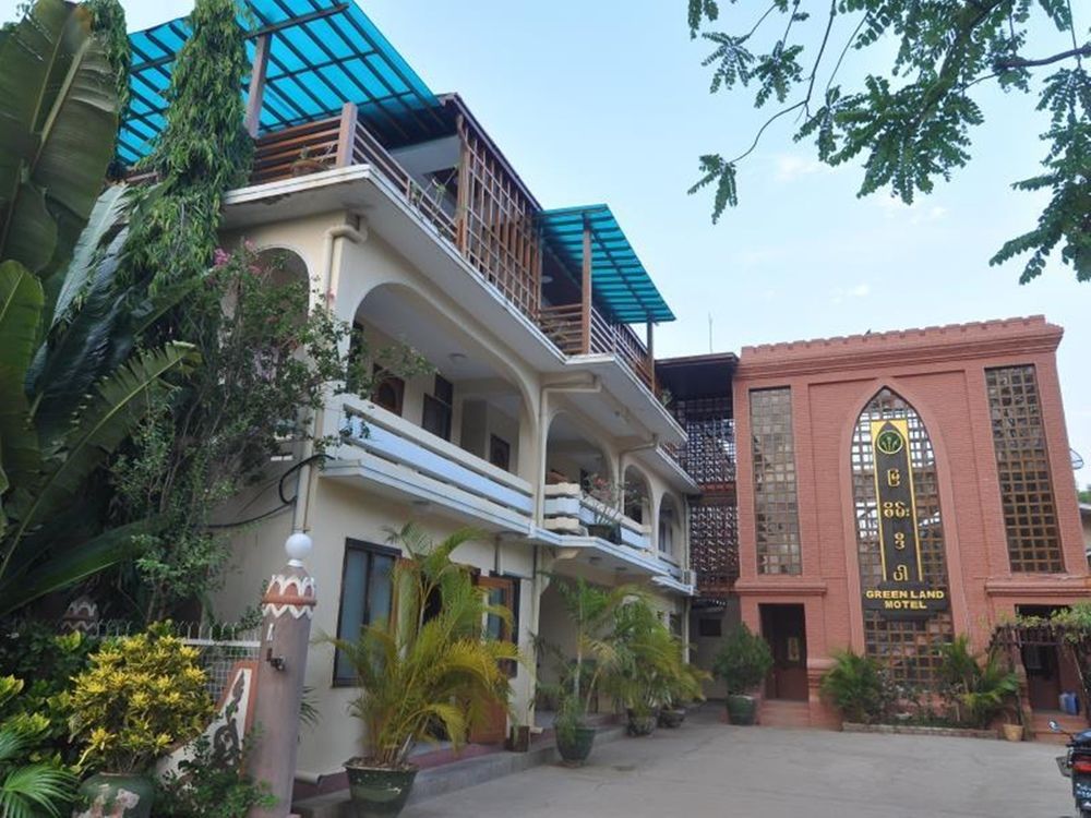 Green Land Motel in Mandalay, Myanmar