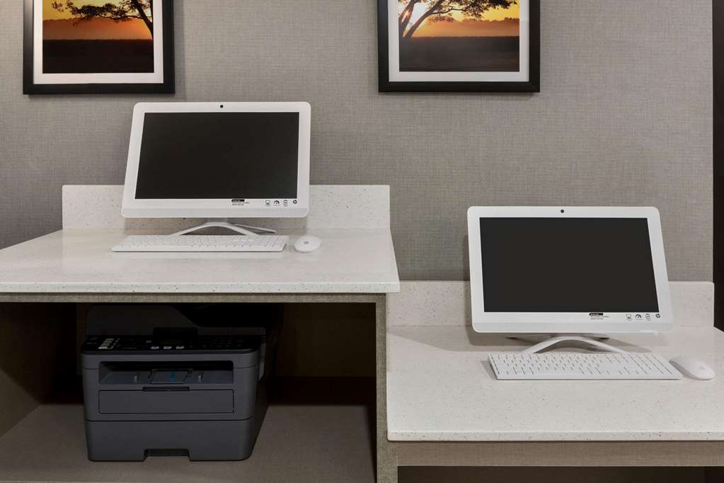 La Quinta Inn & Suites by Wyndham Dublin - photo 48