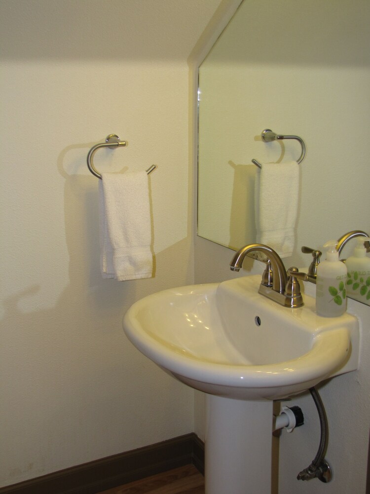 Copper Whale Inn - photo 20