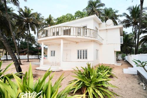Beach at the White House — 4-Star Luxury Hotel in Udupi, India