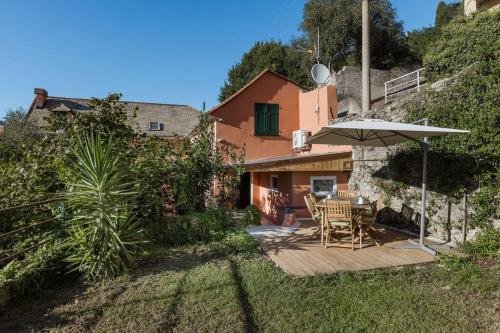 Casa Zaffe relax ligure nel cuore di Sturla — 4-Star Luxury Hotel in Genoa, Italy