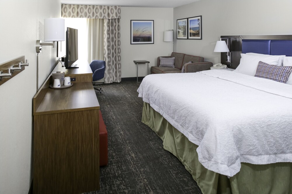 Hampton Inn Portage - photo 9