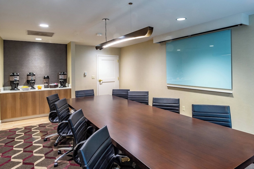 Residence Inn by Marriott Anchorage Midtown - photo 27