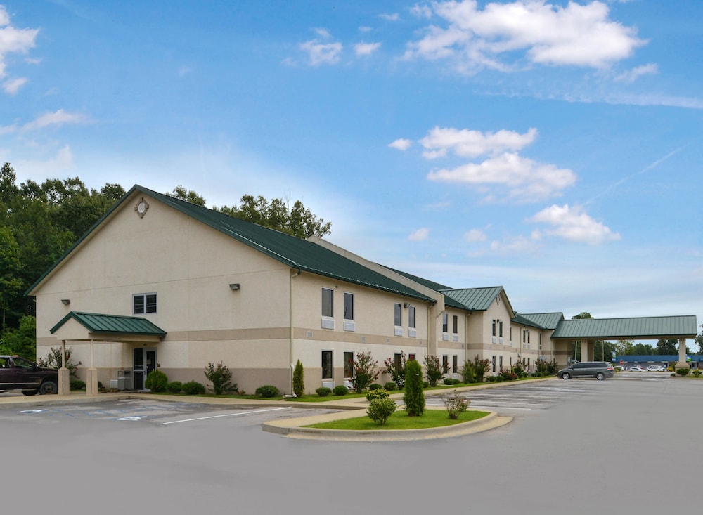Star City Inn & Suites - photo 29