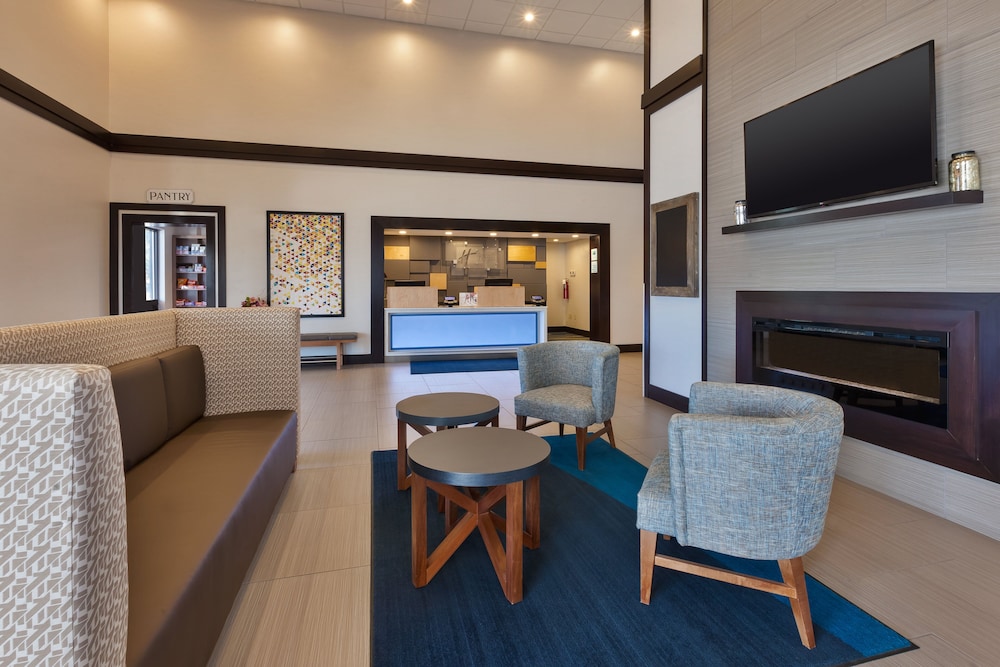 Holiday Inn Express Chillicothe East by IHG - photo 38