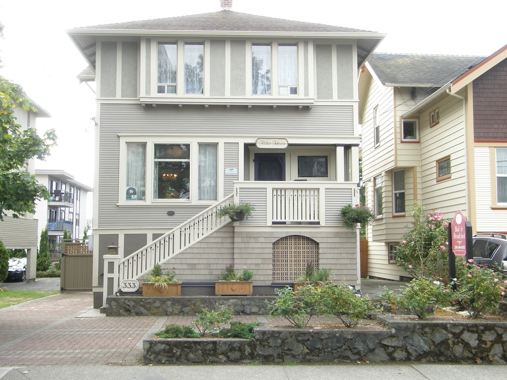 Fisher House Bed & Breakfast