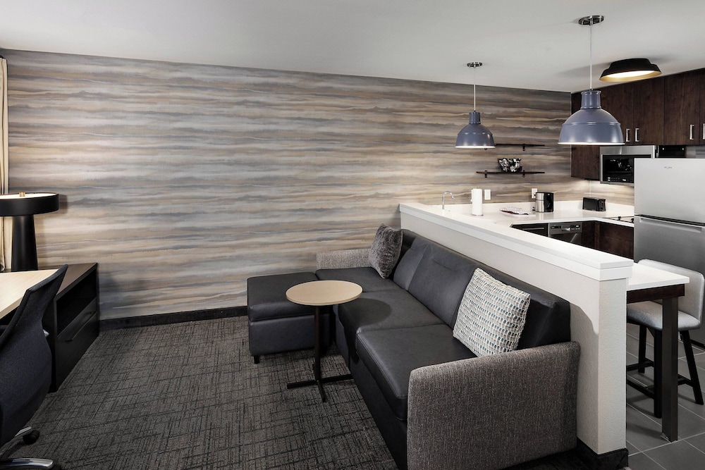 Residence Inn By Marriott Milwaukee Brookfield - photo 10