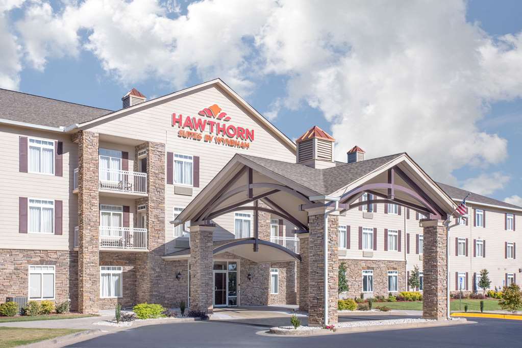 Hawthorn Extended Stay by Wyndham Conyers - featured photo