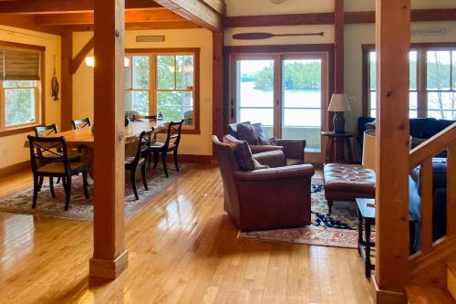 Splendor On The Lake — hotel in Center Harbor