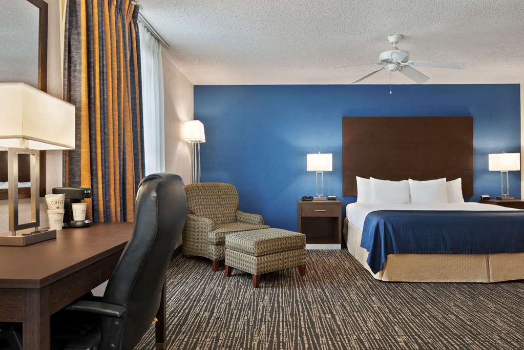 Baymont by Wyndham Washington - photo 12