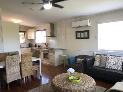 Redland BayBreeze — 4-Star Luxury Hotel in Redland Bay, Australia