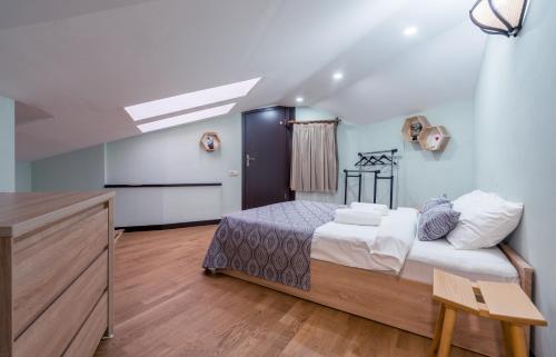 Tfeli Penthouse