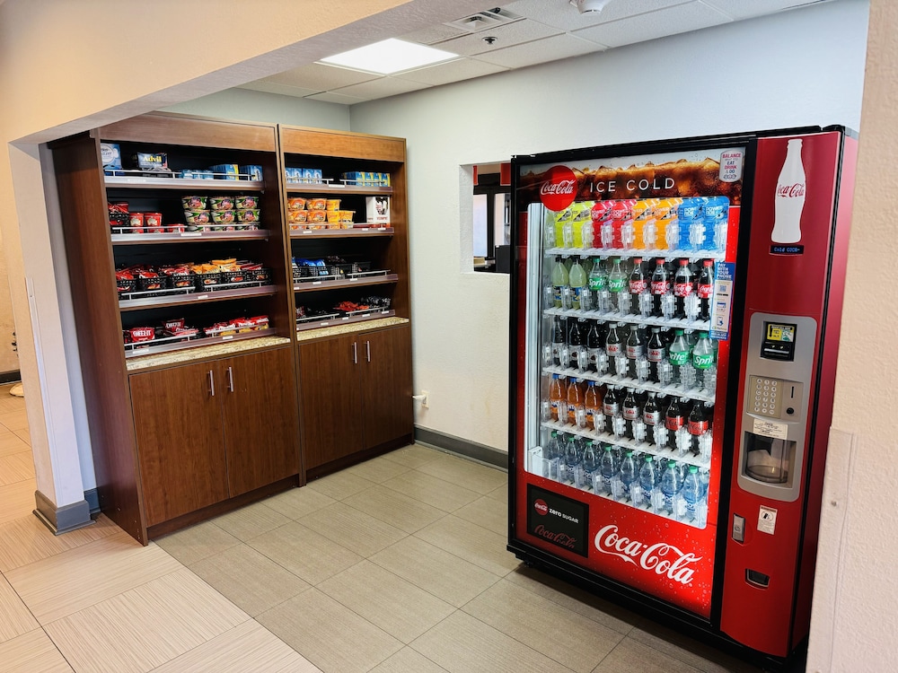 Comfort Inn & Suites Carrollton - photo 34