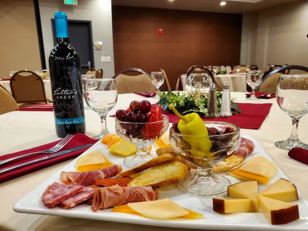 Holiday Inn Clarkston Lewiston by IHG - photo 46