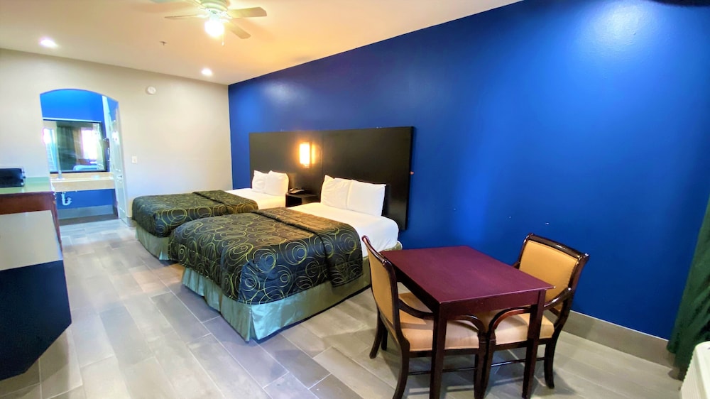 Texas Inn Alamo - photo 4