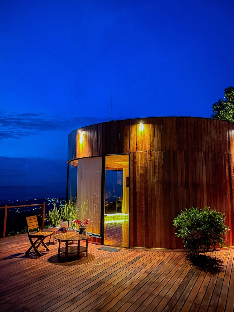 Atardeceres del Cafe in Manizales, Colombia
