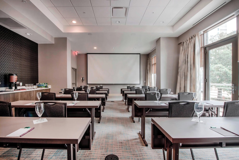 Residence Inn by Marriott Raleigh Downtown - photo 75