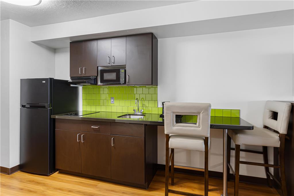 Best Western Duchesne Inn - photo 23