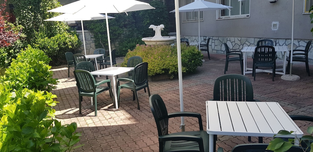 Hotel Topazio — hotel in Roccaforte Mondovi