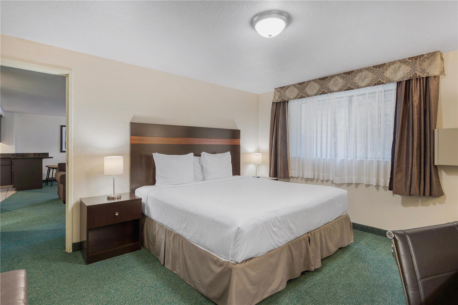 Best Western Alderwood - photo 30