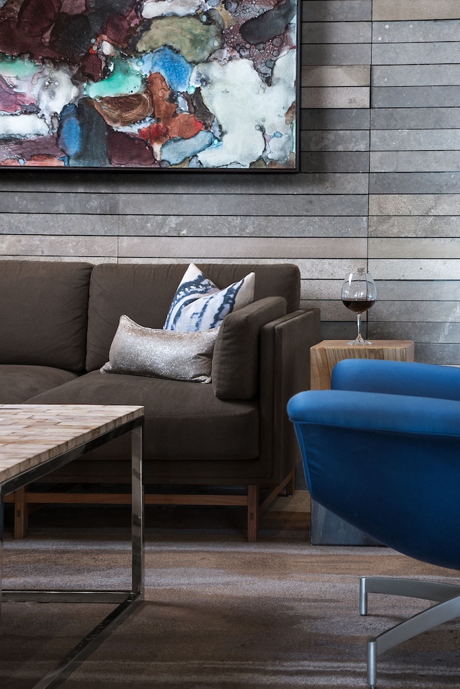 Four Seasons Hotel Seattle - photo 5