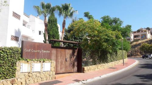 Costa del Sol balcony with sea and montain view Prime location