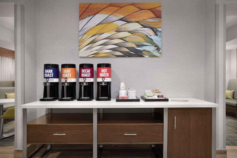 Hampton Inn Yorkville - photo 36