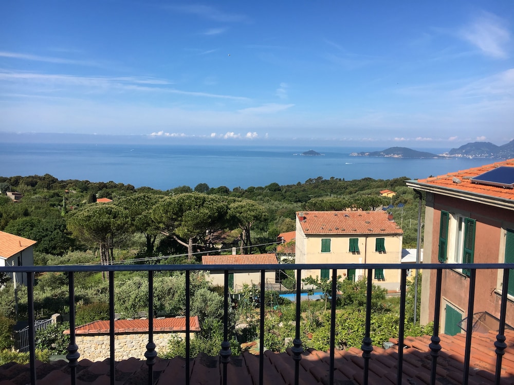 Montemarcello Holiday Home — 4-Star Luxury Hotel in Ameglia, Italy