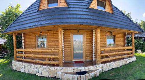 Cabana de sub Nuc in Ocna Sugatag, Romania