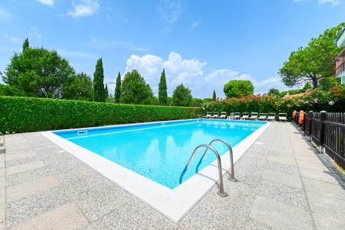 Golden House Sirmione Holiday — 4-Star Luxury Hotel in Sirmione, Italy