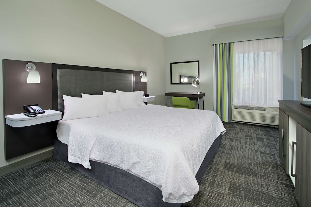 Hampton Inn Hagerstown I 81 - photo 15