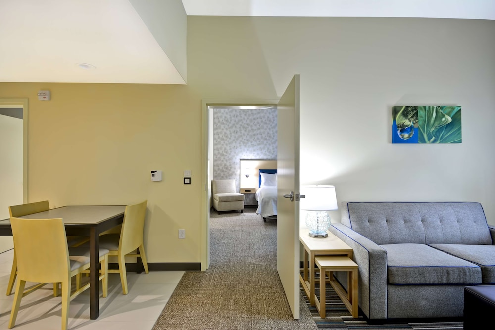 Home2 Suites By Hilton Maumee Toledo - photo 11