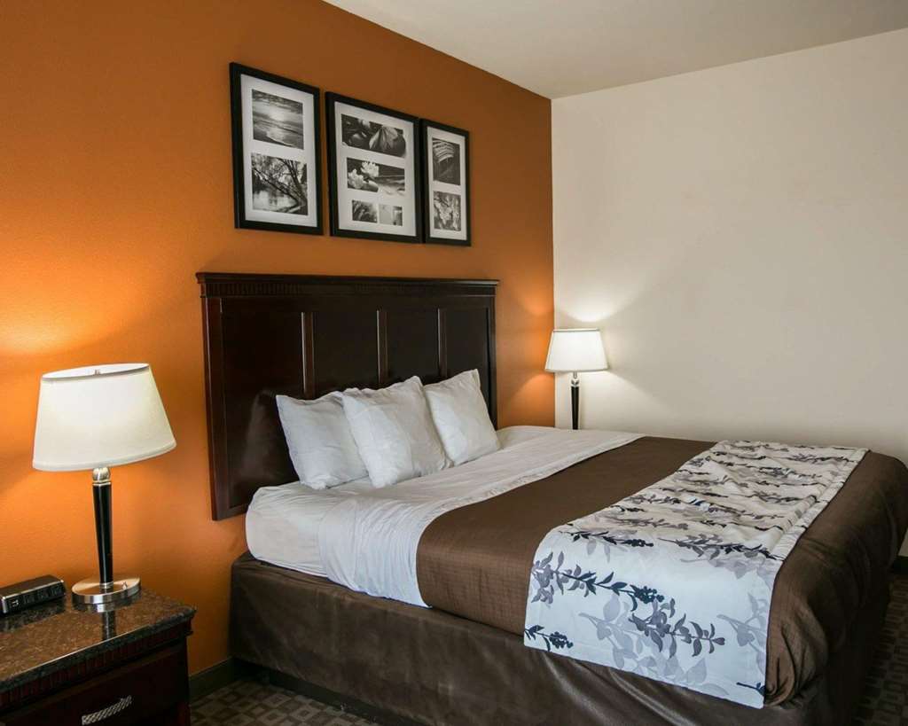 Sleep Inn & Suites Highway 290 NW Freeway - photo 15