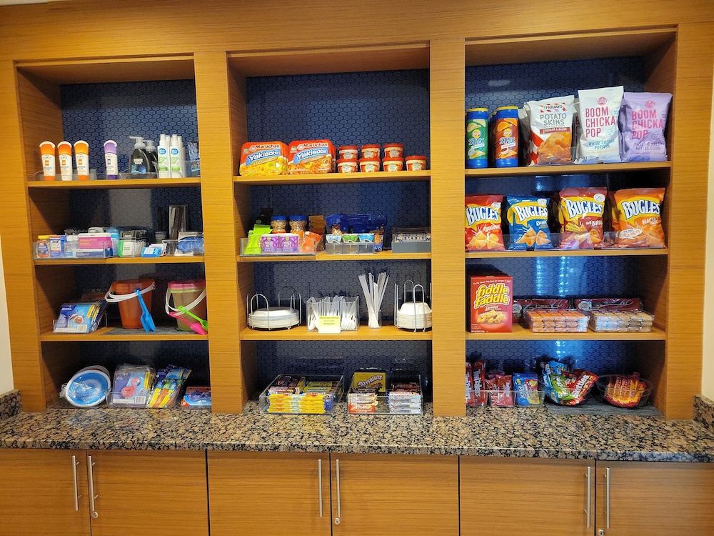 Hampton Inn Pensacola Airport - photo 72