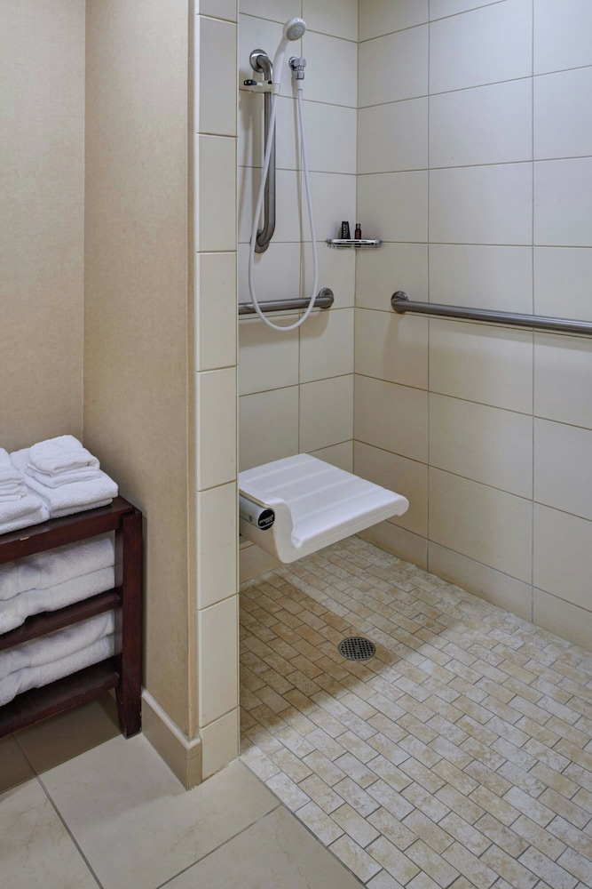 Detroit Marriott Livonia - photo 21