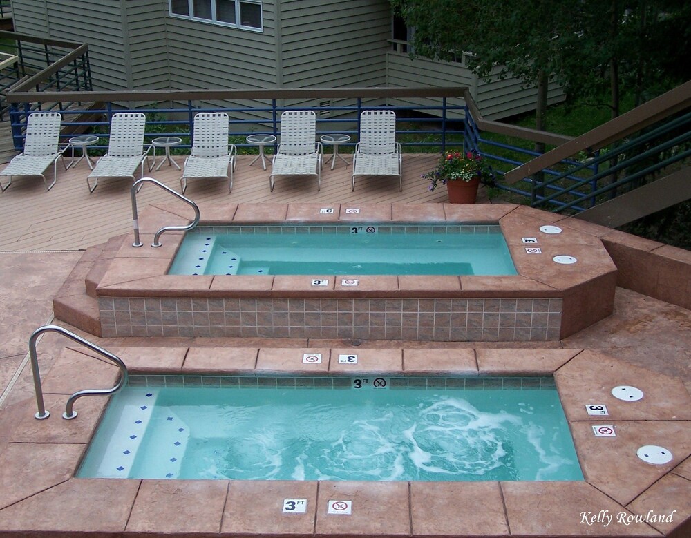 Iron Horse Resort - photo 12