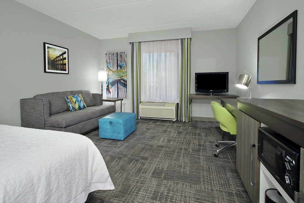 Hampton Inn Hagerstown I 81 - photo 17