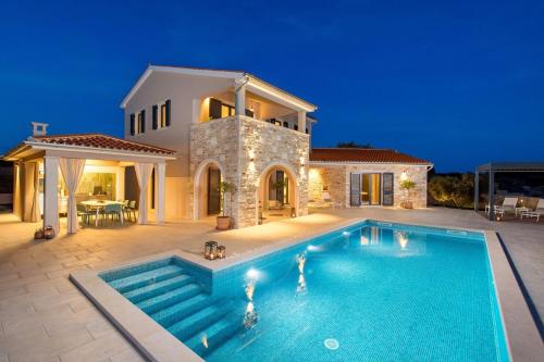 Villa Santa Margherita — 4-Star Luxury Hotel in Vodnjan, Croatia