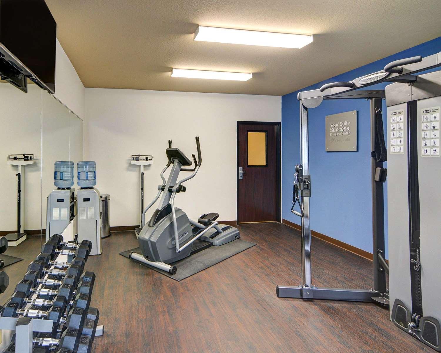 Comfort Suites Arlington - photo 7