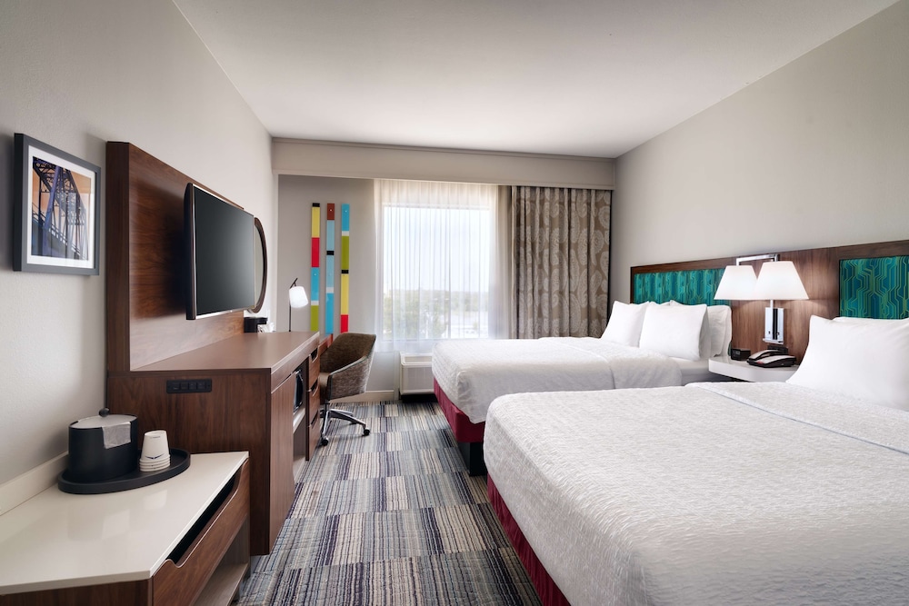 Hampton Inn & Suites Ft. Worth Burleson - photo 10