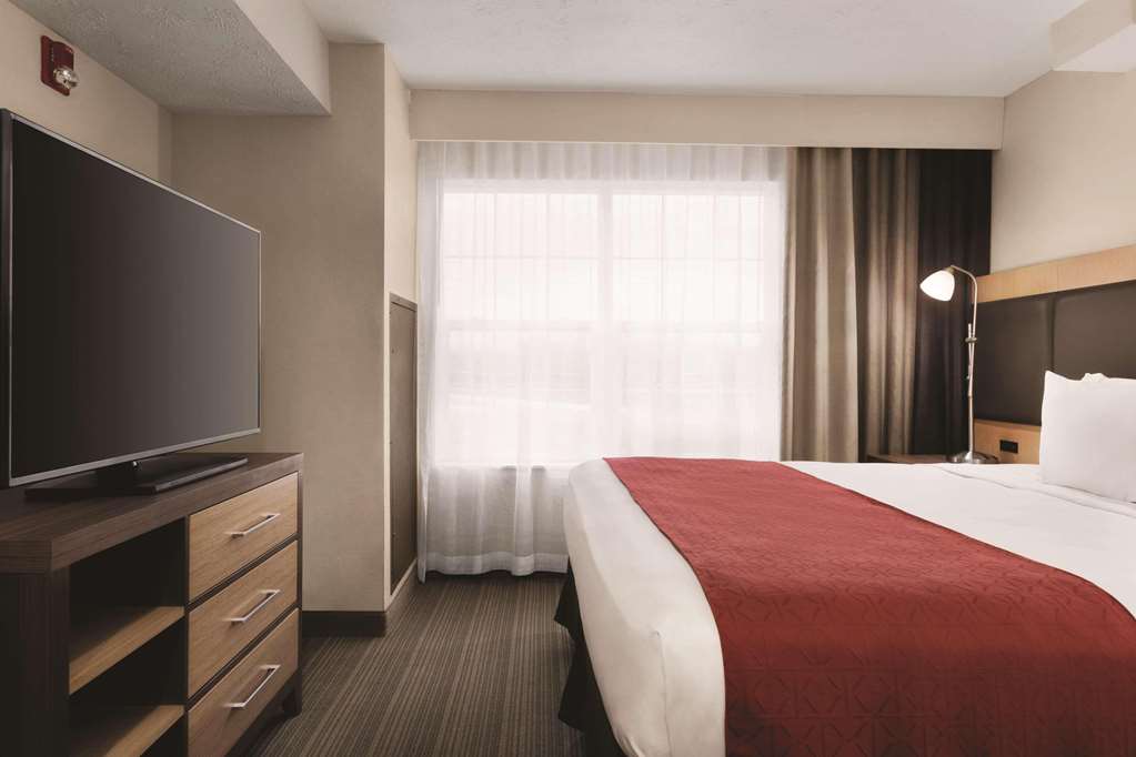 Country Inn & Suites by Radisson Fairborn South OH - photo 9