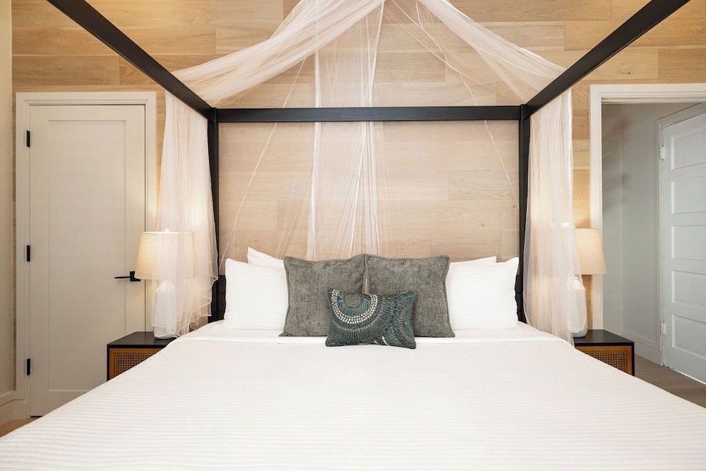 The Key West Hotel - photo 14